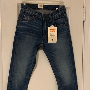 NWT! Levi’s 505 C cropped jeans!